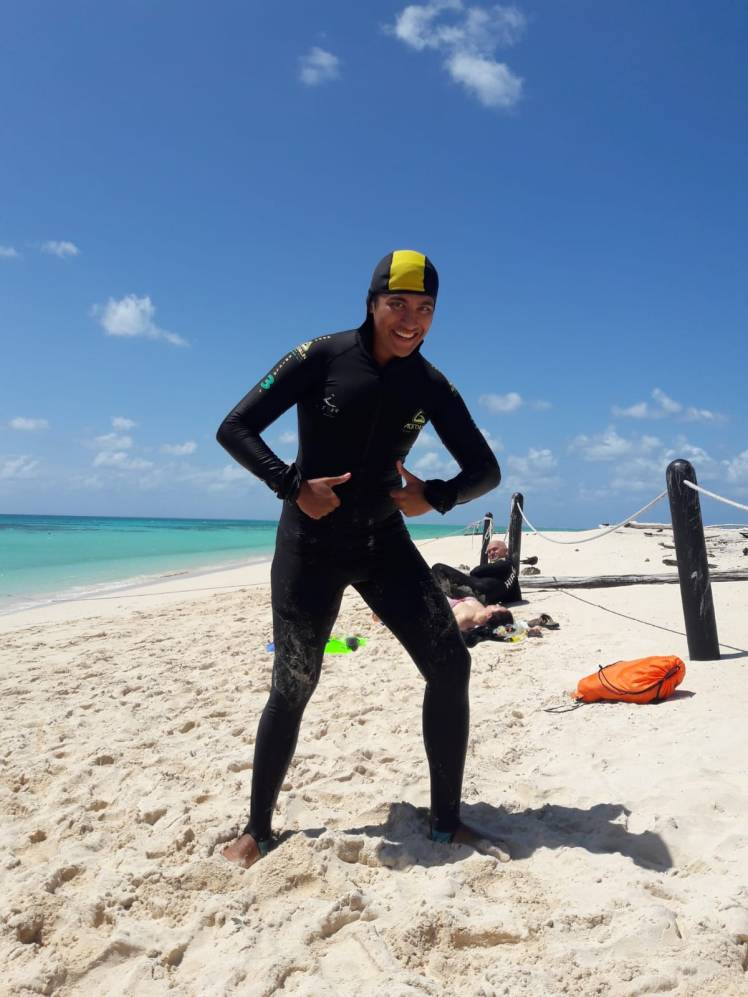 F431DCFC-3A93-4BFA-A76C-12F77A16E447